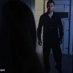 Ryan Riesling en El mal truco (foto 23) Ryan Riesling en 'Kink' El mal truco (Miniatura 23)