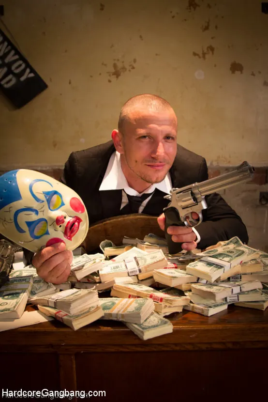 Kink '¡Rebelde todopoderoso! ¡Un robo a un banco con doble paliza!' protagonizando AJ Applegate (foto 21)