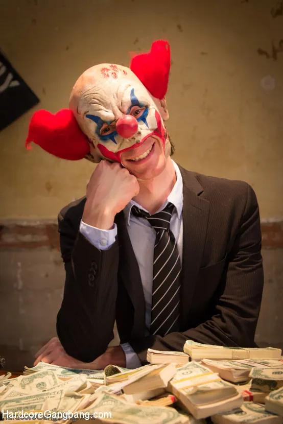 Kink '¡Rebelde todopoderoso! ¡Un robo a un banco con doble paliza!' protagonizando AJ Applegate (foto 22)