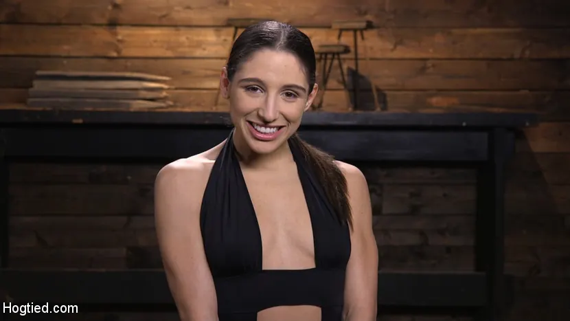 Kink 'La zorra Abella Danger sufre una terrible situación de esclavitud' protagonizando Abella Danger (foto 2)