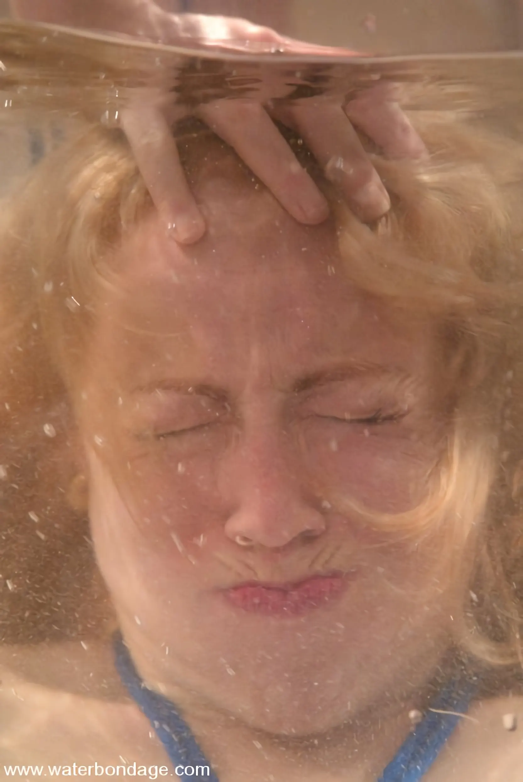 Kink 'Adrianna Nicole' protagonizando Adrianna Nicole (foto 7)