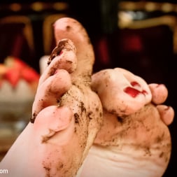 Aiden Starr in 'Kink' BONUS update! Bitchy Dirty Feet! (Thumbnail 1)