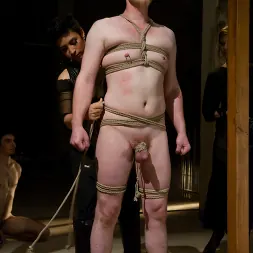 Aiden Starr in 'Kink' Divine Slave Battle LIVE! (Thumbnail 17)