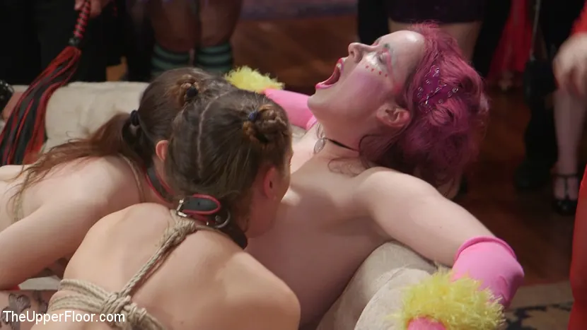 Kink 'Orgía de Halloween malvada y caliente' protagonizando Aiden Starr (foto 9)