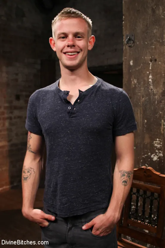 Kink 'Submitting To A Goddess' starring Aiden Starr (Photo 9)