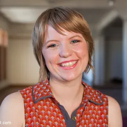 Alani Pi に アラニPiのトレーニング、1日目 (写真 1) Alani Pi に 'Kink' アラニPiのトレーニング、1日目 (サムネイル 1)