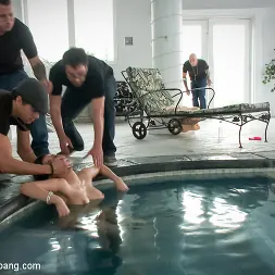 Aleksa Nicole in All I want for Christmas... (Photo 5) Aleksa Nicole in 'Kink' All I want for Christmas... (Thumbnail 5)