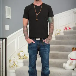 Aleksa Nicole in All I want for Christmas... (Photo 9) Aleksa Nicole in 'Kink' All I want for Christmas... (Thumbnail 9)