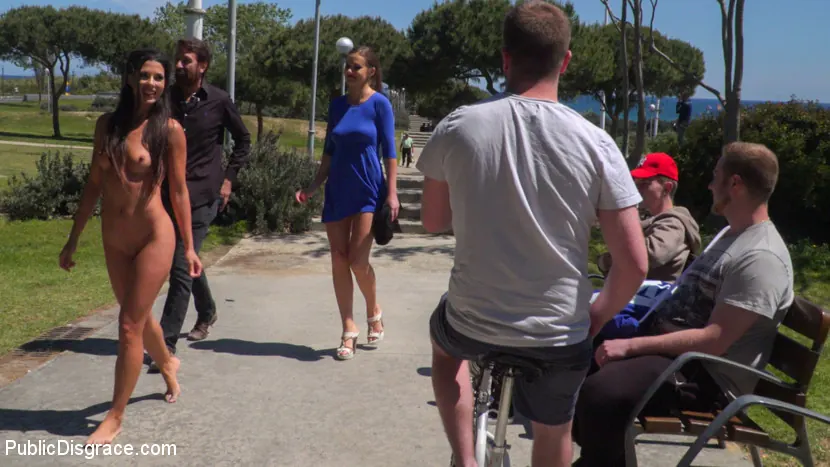 Alexa Tomas に 'is The Slutty Pet - Part 1' from 'Kink' (写真 11) Kink 'is The Slutty Pet - Part 1' 主演 Alexa Tomas (写真 11)