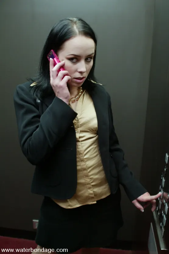 Kink 'Alexa de Tess' protagonizando Alexa de Tess (foto 2)