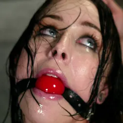 Alexa Von Tess in 'Kink' Alexa Von Tess (Thumbnail 10)