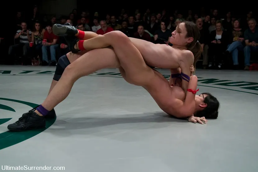 Kink 'LIVE TAG TEAM LEAGUE Team Purple (3-1) vs Team Red (3-1)' starring Alexa Von Tess (Photo 4)