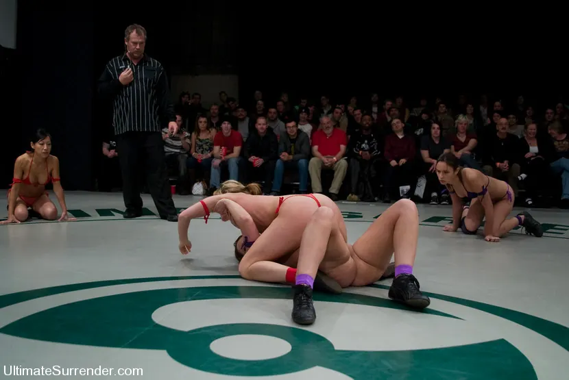 Kink 'LIVE TAG TEAM LEAGUE Team Purple (3-1) vs Team Red (3-1)' starring Alexa Von Tess (Photo 10)