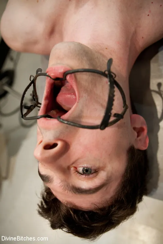 Kink 'Cock growing cocktail for the cuck!' starring Isis Love (Photo 6)