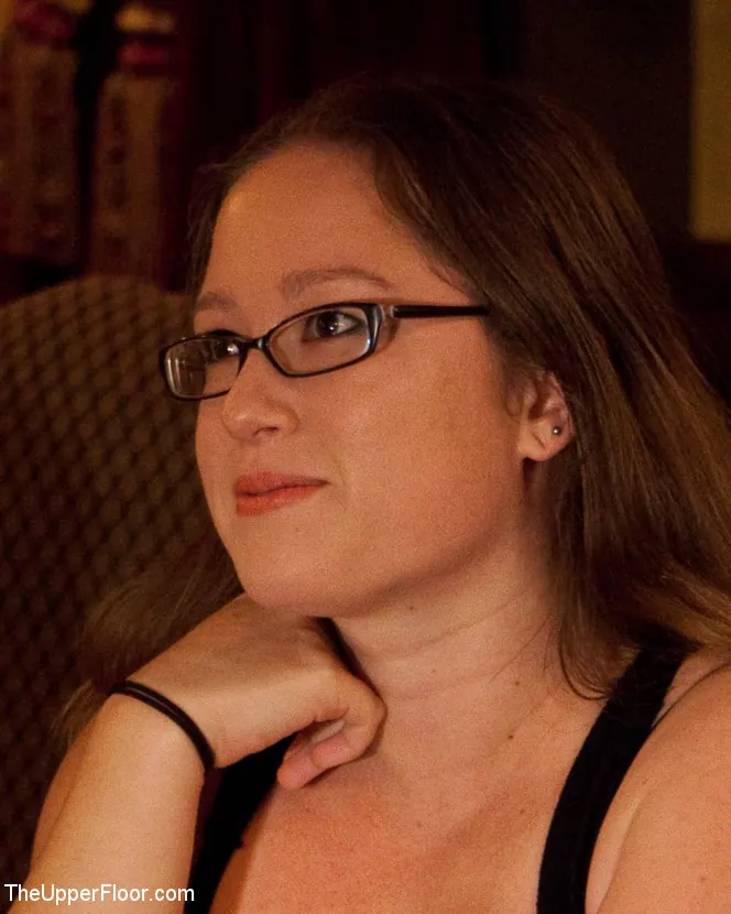 Kink 'Cena comunitaria' protagonizando Alexxa Bound (foto 20)