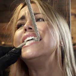 Alina Lopez に 'Kink' アリナロペス：極端なボンデージで苦しみ兼作 (サムネイル 8)