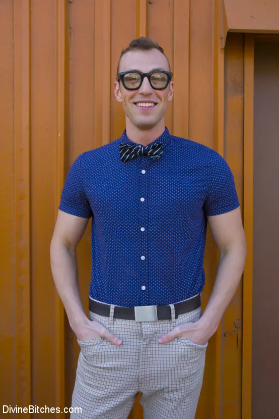 Kink 'Angelic Little Nerd Meets His Devilish Destiny' starring Alrik Angel (Photo 21)