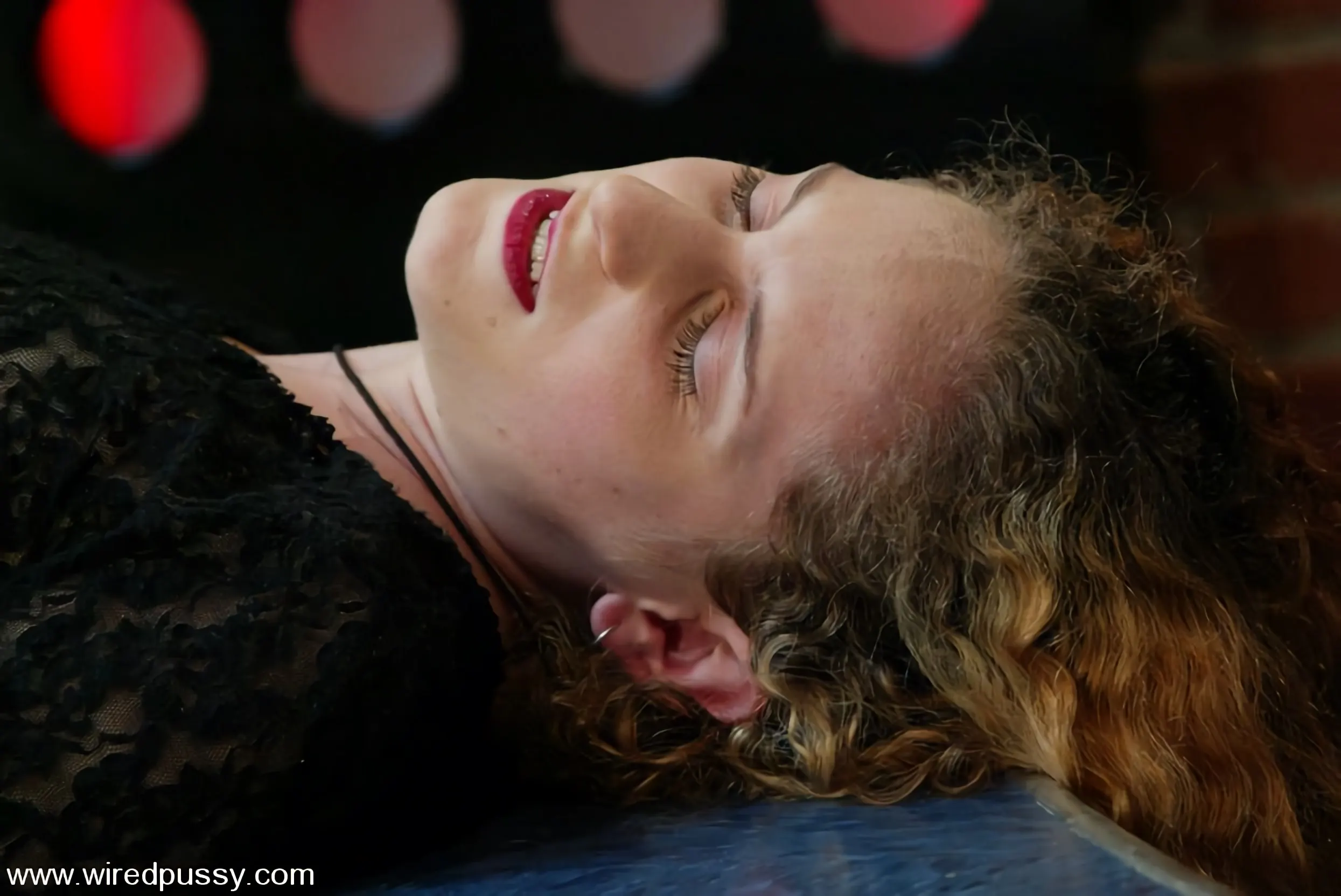 Aly に 'and Kendra James' from 'Kink' (写真 8) Kink 'and Kendra James' 主演 Aly (写真 8)