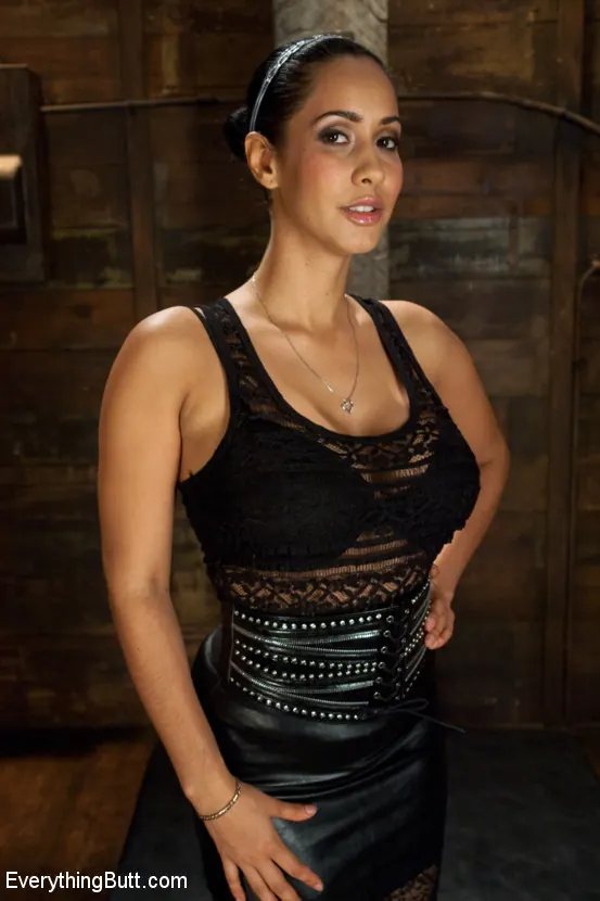 Kink 'Alysa's Extreme Anal Fisting and Huge Toys' starring Alysa (Photo 15)