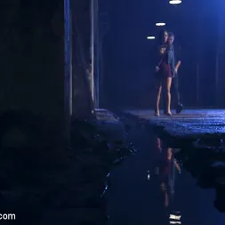 Amara Romani en 'Kink' ¡Hermanos antes que hermanos! (Miniatura 4)