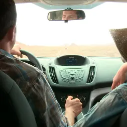 Amber Rayne en 'Kink' FOTO DE REPORTAJE: Autoestopista en problemas (Miniatura 1)