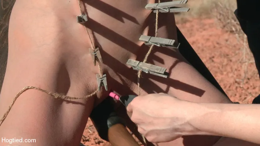 Amber Rayne in 'FEATURE SHOOT : Hitchhiker In Trouble' from 'Kink' (Photo 10) Kink 'FEATURE SHOOT : Hitchhiker In Trouble' starring Amber Rayne (Photo 10)