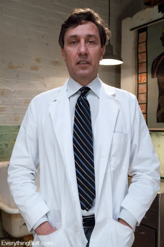 Kink 'Slutty Anal Nurses' starring Amber Rayne (Photo 1)