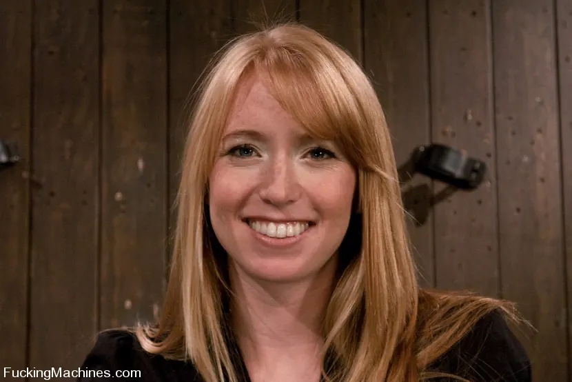 Kink 'Ami Emerson' starring Ami Emerson (Photo 8)