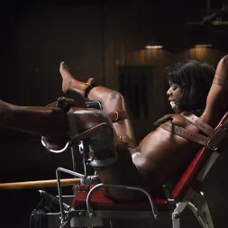 Ana Foxxx に 'Kink' Extreme Orgasms (サムネイル 17)