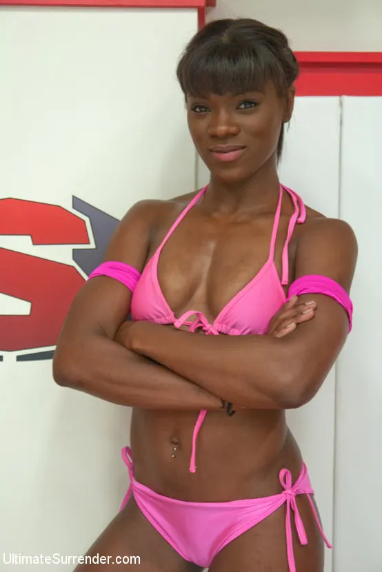 Kink 'Bienvenidos a SUMMER VENGEANCE. El ganador se lleva al perdedor justo después de que suene la bocina' protagonizando Ana Foxxx (foto 9)