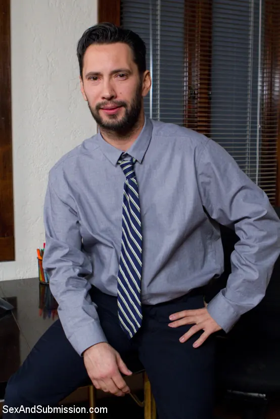 Kink 'Yes Master  -  Ebony Boss Slutがテーブルを取得する' 主演 Ana Foxxx (写真 21)