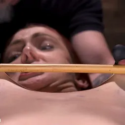 Andi Rye に 'Kink' 初心者のAndi Ryeは潮吹きの痛み痴女であることを証明 (サムネイル 10)