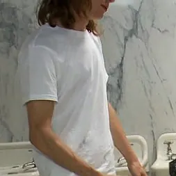 Andrea Acosta en 'Kink' ¡¡¡Hermanastras guarrillas son folladas en grupo por 8 hombres!!! (Miniatura 16)