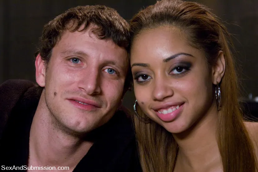 Ángel Cummings en 'Ángel Cummings' from 'Kink' (foto 14) Kink 'Ángel Cummings' protagonizando Ángel Cummings (foto 14)