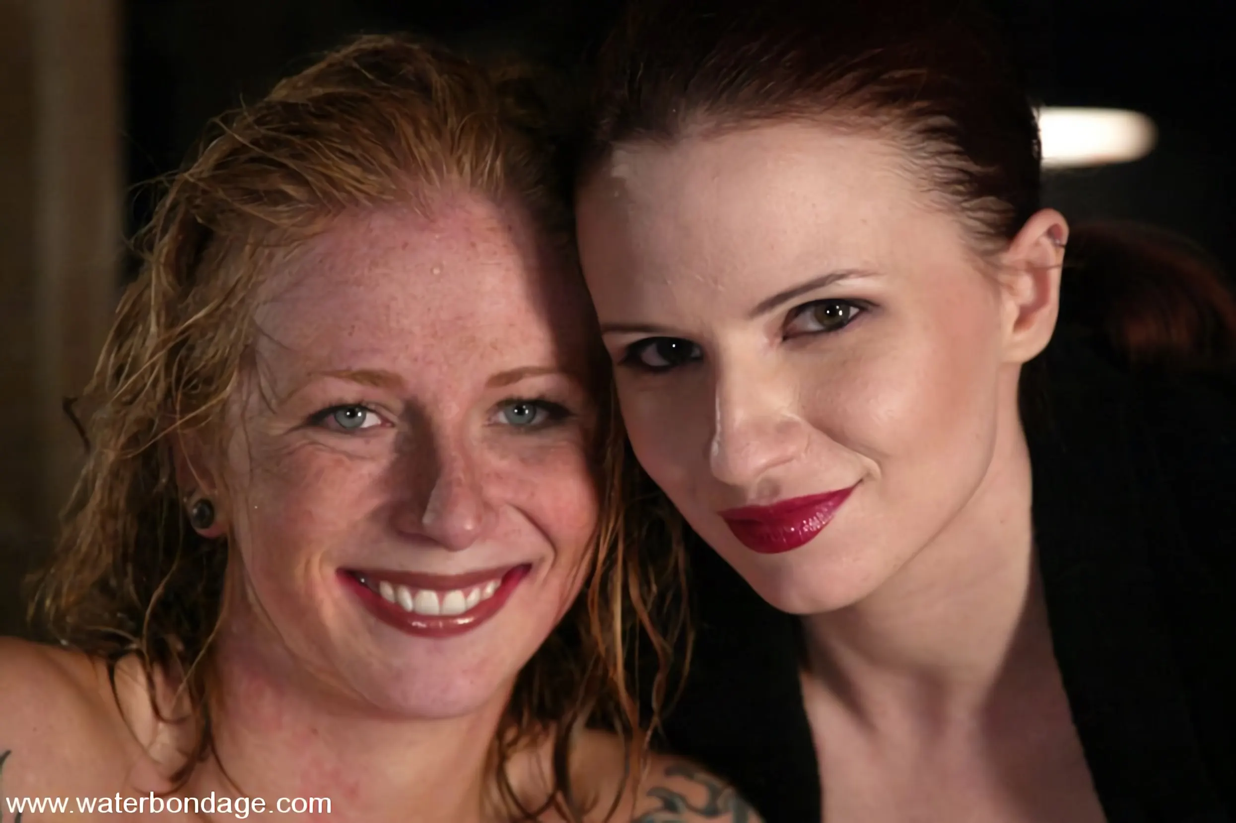 Kink 'Angelene negro' protagonizando Angelene negro (foto 15)