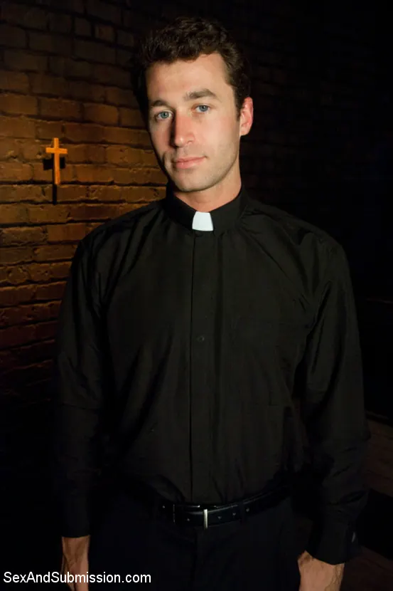 Angell Summers に '妹サマーズの罪' from 'Kink' (写真 11) Kink '妹サマーズの罪' 主演 Angell Summers (写真 11)