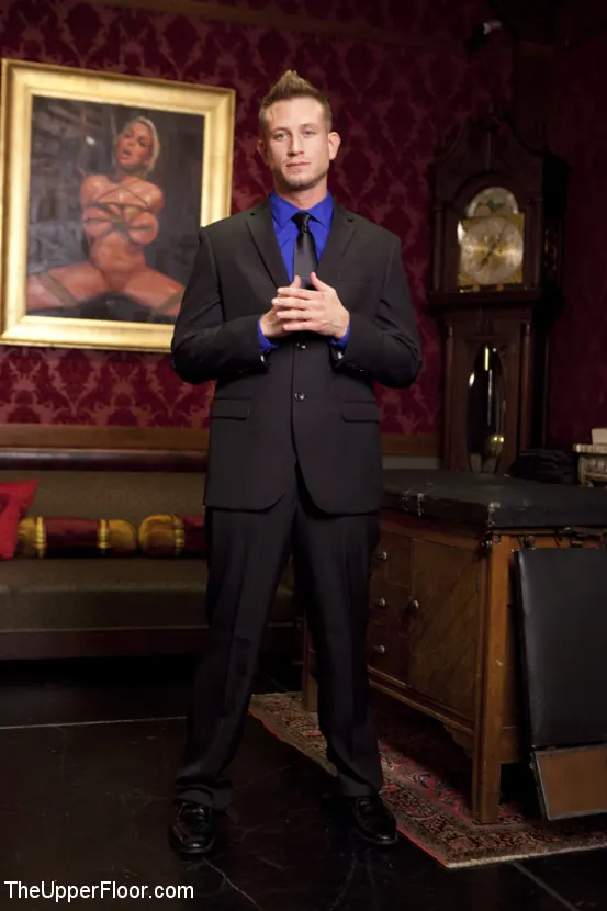 Anikka Albrite に '肛門の家の奴隷はコックをサービスするためにAnikka Albriteを教える' from 'Kink' (写真 11) Kink '肛門の家の奴隷はコックをサービスするためにAnikka Albriteを教える' 主演 Anikka Albrite (写真 11)