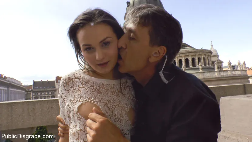 Kink 'ティーンは公開されたとおっぱい' 主演 Anina Silk (写真 9)