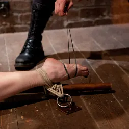 AnnaBelle Lee に 'Kink' - Red Headed Slut - Live Show Part 2 (サムネイル 16)