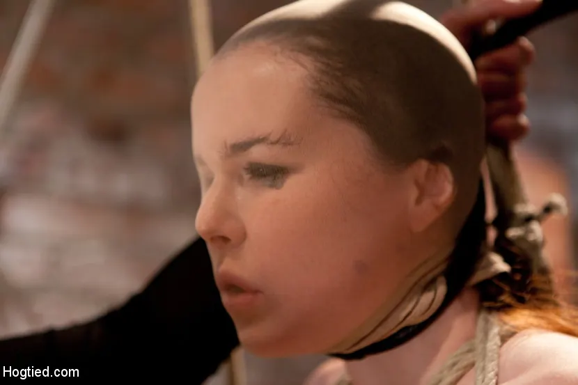 Kink '- Red Headed Slut - Live Show Part 3' 主演 AnnaBelle Lee (写真 14)