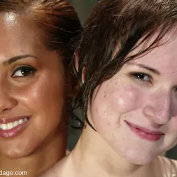 AnnaBelle Lee に 'Kink' and Isis Love (サムネイル 15)