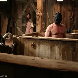 Annie Cruz に 'Kink' and Gallant Reflex (サムネイル 1)