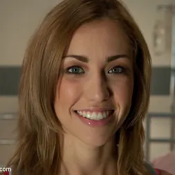 Amber Rayne に 'Kink' アナルリサーチ (サムネイル 2)