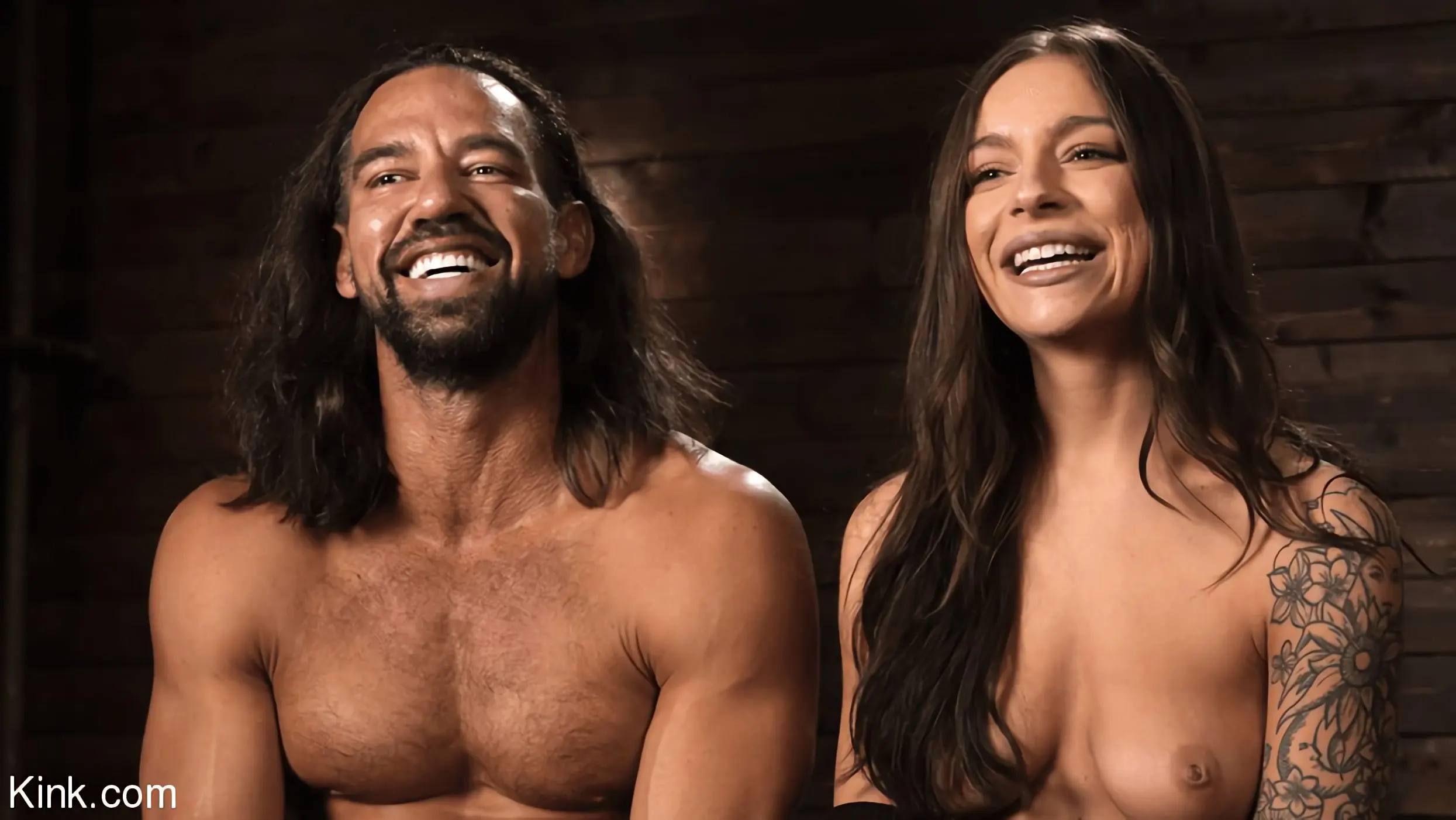 Kink 'エイプリルオルセン:どうしようもなく縛られている' 主演 April Olsen (写真 24)