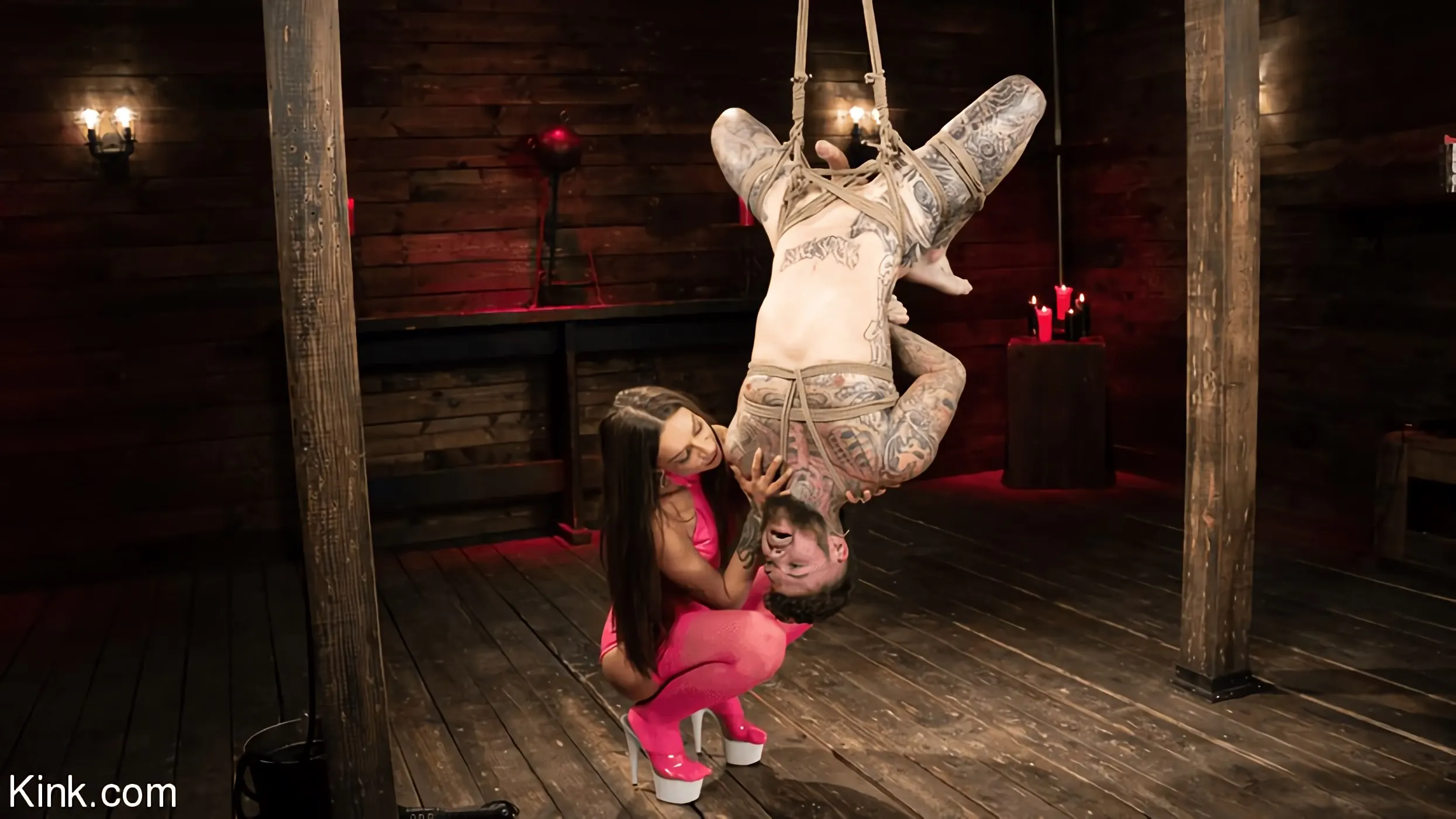 Kink 'and Hatler: Bon App'tit.' protagonizando April Olsen (foto 24)