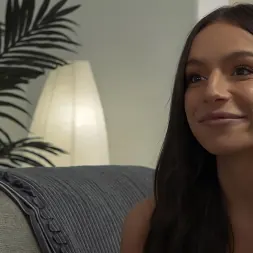 April Olsen en 'Kink' Amor contaminado, episodio 3: Gamer Incubus (Miniatura 5)