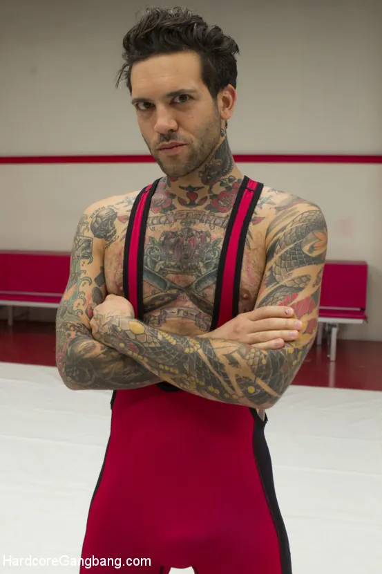 Kink 'Arabelle salva el día: ¡¡¡Una zorra pervertida se llena hasta el tope y recibe 5 cargas!!!' protagonizando Arabelle Raphael (foto 14)