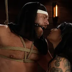 Arabelle Raphael en 'Kink' Gracias hermana. Gracias a Dios. (Miniatura 9)