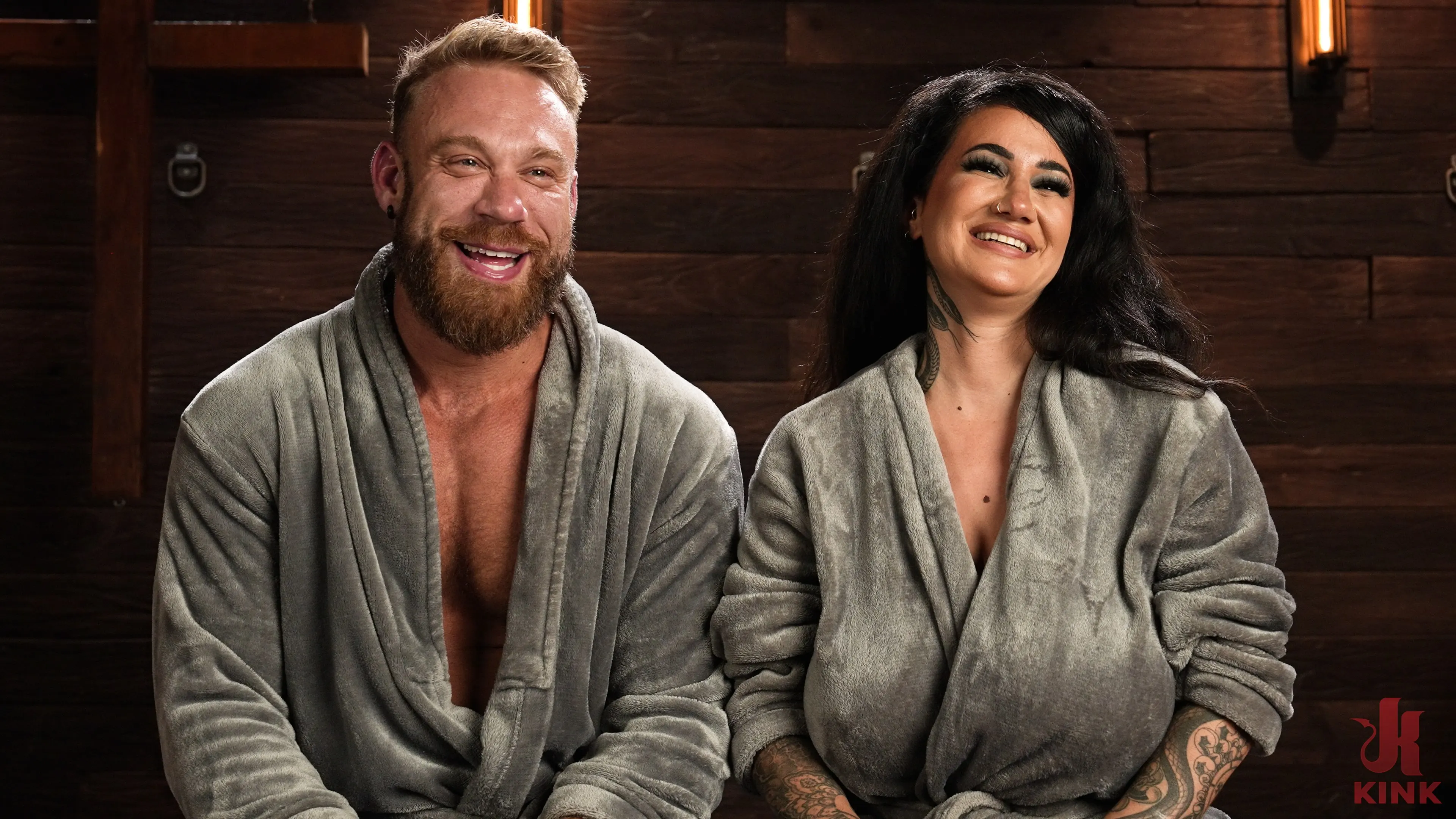 Kink 'Gracias hermana. Gracias a Dios.' protagonizando Arabelle Raphael (foto 16)