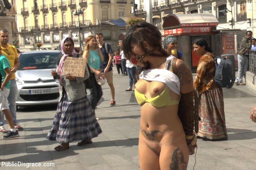 Kink 'Beautiful Spanish Slut Fucked in Sex Shop' starring Aris Dark (Photo 13)